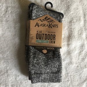 NWT Alaska Knits premium outdoor crew socks wool